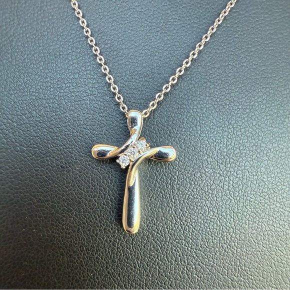 Beautiful Silver Tone Delicate Cross Pendant Necklace with 3 CZ Accents - Picture 6 of 10